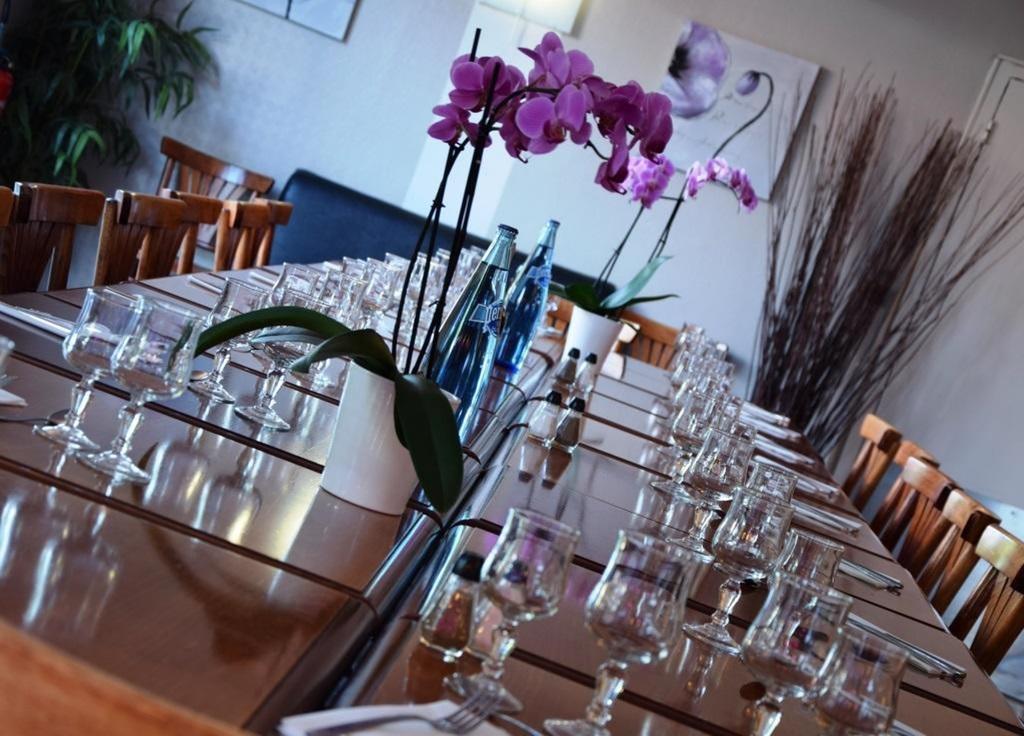 The Originals City, Hotel Du Phare, Bordeaux Merignac Ngoại thất bức ảnh